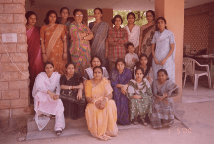 Class photograph — primary section